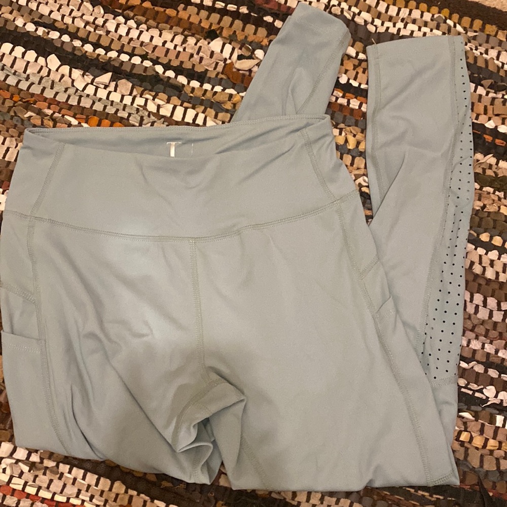 Light blue leggings